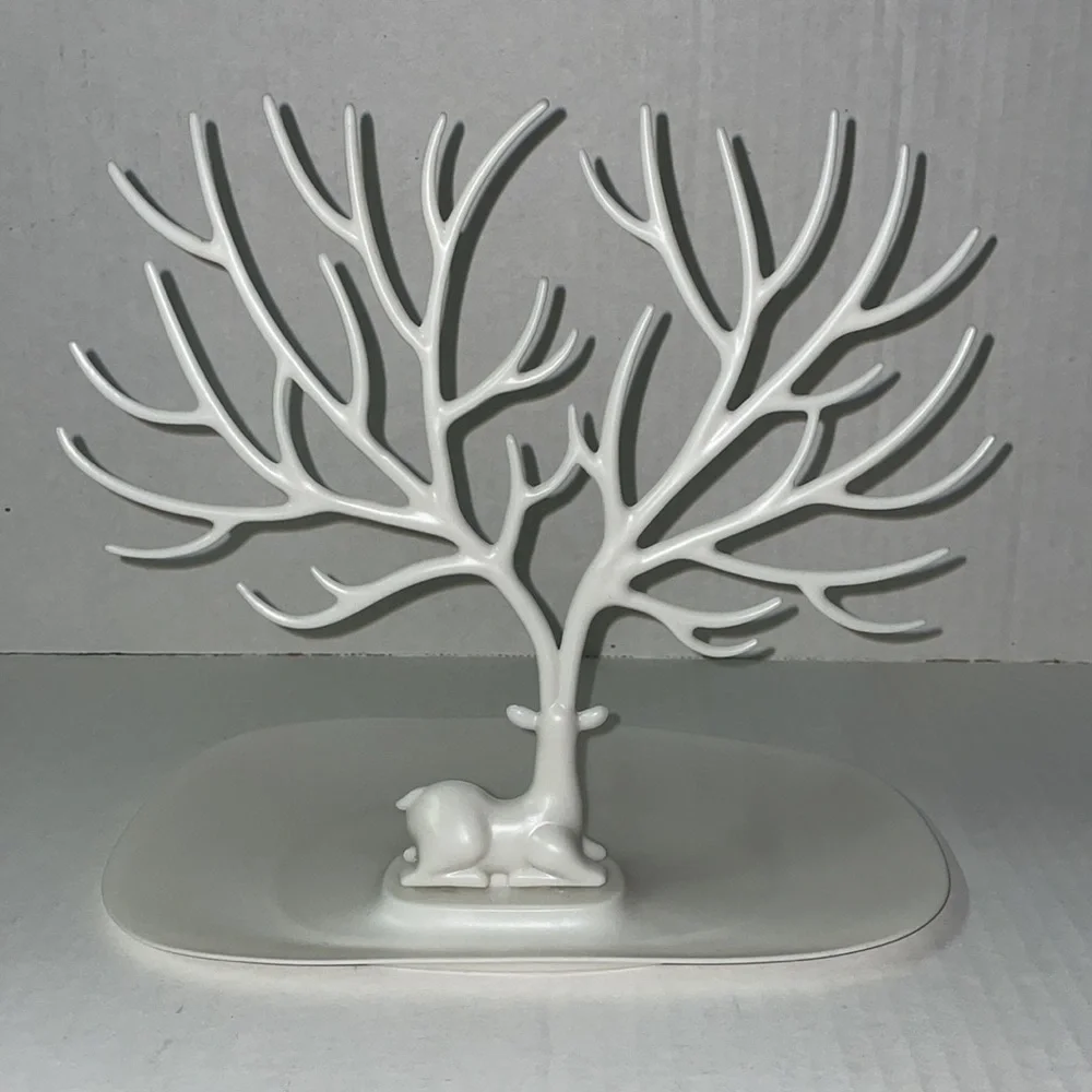 Vermkrey Deer Jewelry Holder / Organizer - White - OS